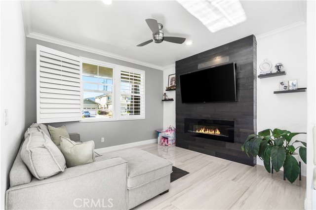 Detail Gallery Image 7 of 70 For 5149 Sammy Hagar, Fontana,  CA 92336 - 6 Beds | 4/1 Baths