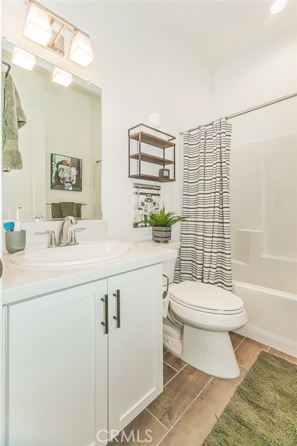 Detail Gallery Image 38 of 75 For 948 Beaver Pond, Madera,  CA 93636 - 4 Beds | 3/1 Baths