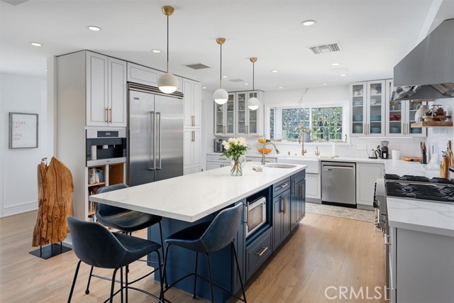 Detail Gallery Image 23 of 71 For 28933 Wagon Rd, Agoura Hills,  CA 91301 - 4 Beds | 5 Baths