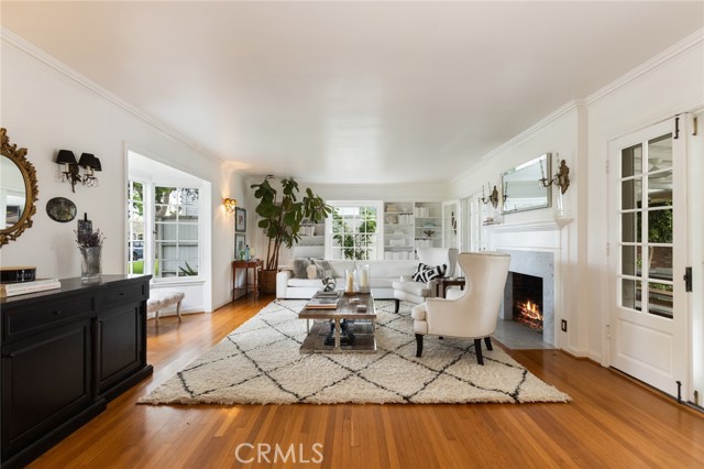 Detail Gallery Image 9 of 70 For 4225 Myrtle Ave, Long Beach,  CA 90807 - 5 Beds | 3/1 Baths