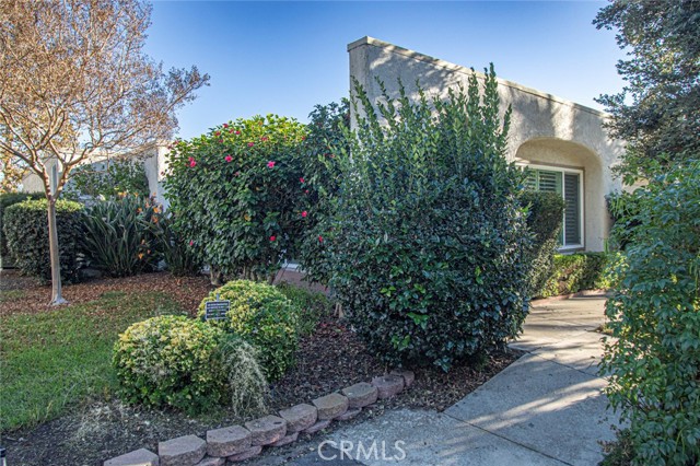 Detail Gallery Image 3 of 29 For 3520 Bahia Blanca a,  Laguna Woods,  CA 92637 - 2 Beds | 2 Baths