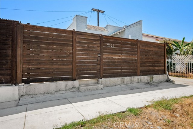 Detail Gallery Image 8 of 41 For 2322 E 14th St, Long Beach,  CA 90804 - 2 Beds | 1 Baths