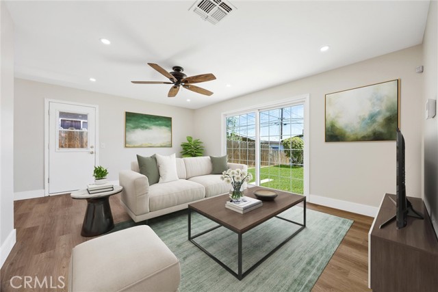 3125 Fillmore Avenue, Bakersfield CA: https://media.crmls.org/medias/f88297c9-0a24-4467-99f7-bfee74683398.jpg