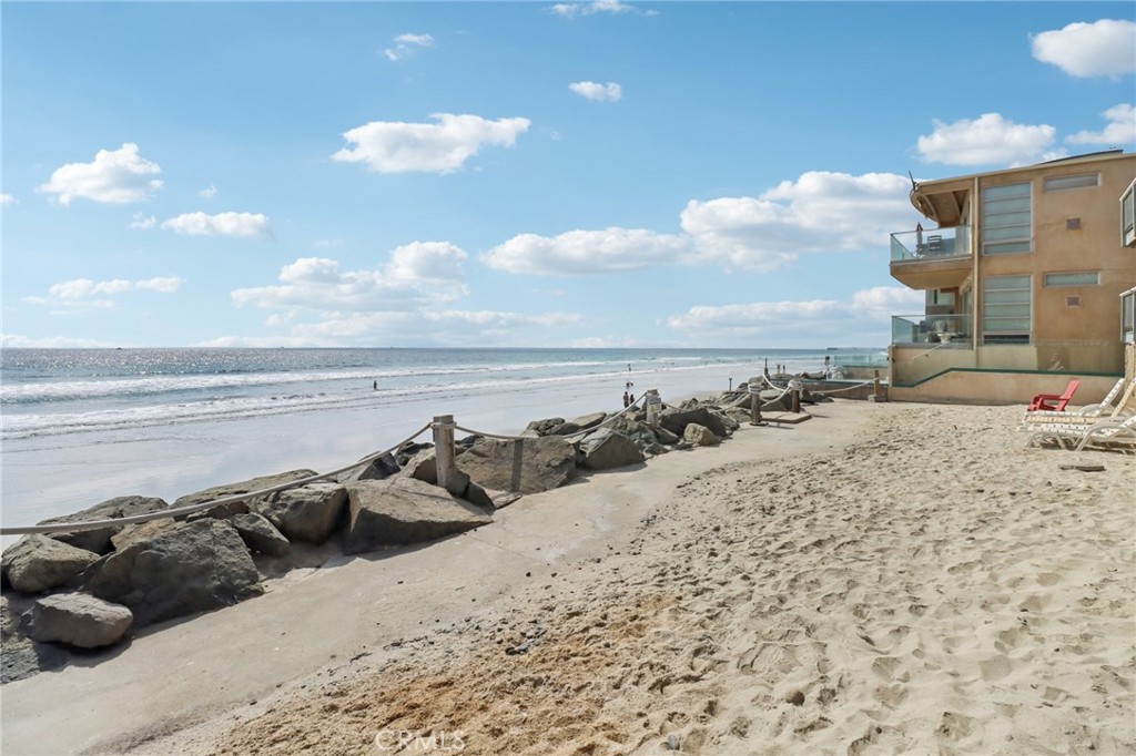 MLS #OC25192516 image #43