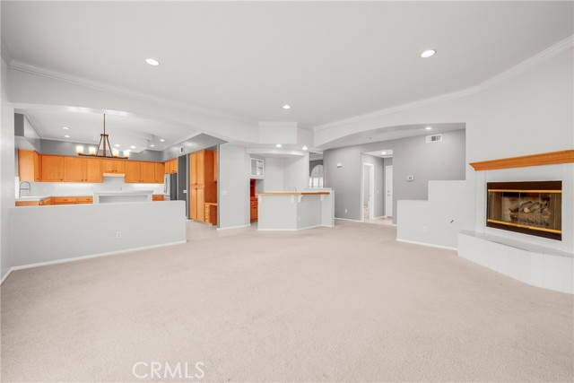 32879 Valentino Way, Temecula CA: https://media.crmls.org/medias/f882cb12-7e9c-43a3-b3e1-2d87c414a93c.jpg