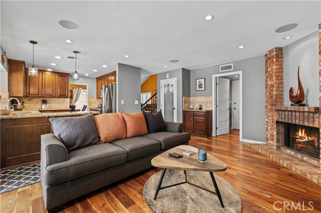 Detail Gallery Image 24 of 53 For 23644 Mesa Ct, Valencia,  CA 91355 - 3 Beds | 3 Baths