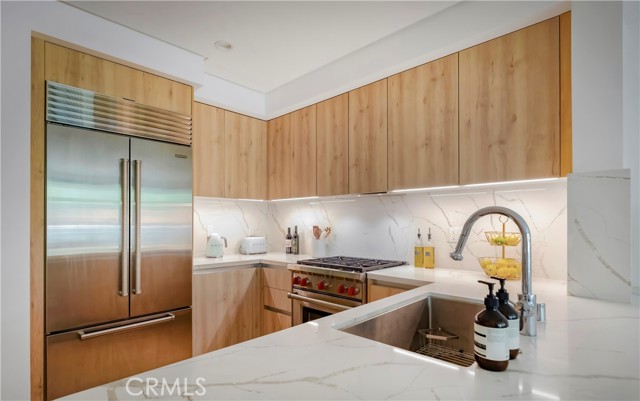 399 E Del Mar Boulevard, Pasadena CA: https://media.crmls.org/medias/f88544ad-8cfc-4c79-99a1-691aa80218a6.jpg