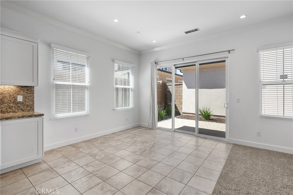 MLS #NP25160433 image #9