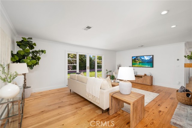 Detail Gallery Image 10 of 47 For 1696 Palau Pl, Costa Mesa,  CA 92626 - 3 Beds | 2 Baths