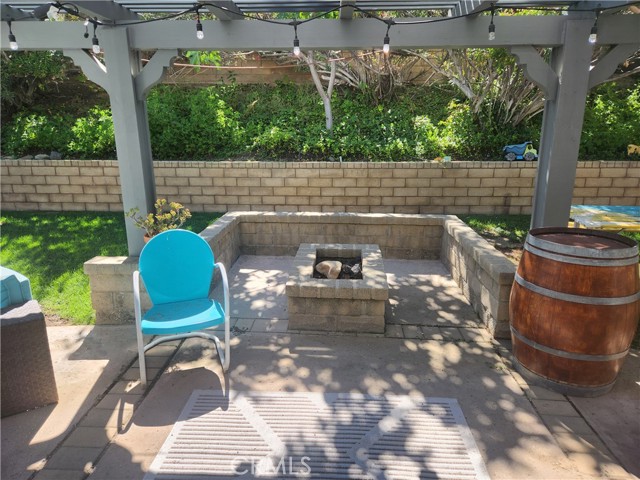 25451 Via Macarena, Valencia CA: https://media.crmls.org/medias/f8868d2a-1283-4926-b242-e21c266606ab.jpg