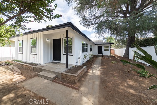 Detail Gallery Image 2 of 30 For 5816 Kester Ave, Sherman Oaks,  CA 91411 - – Beds | – Baths