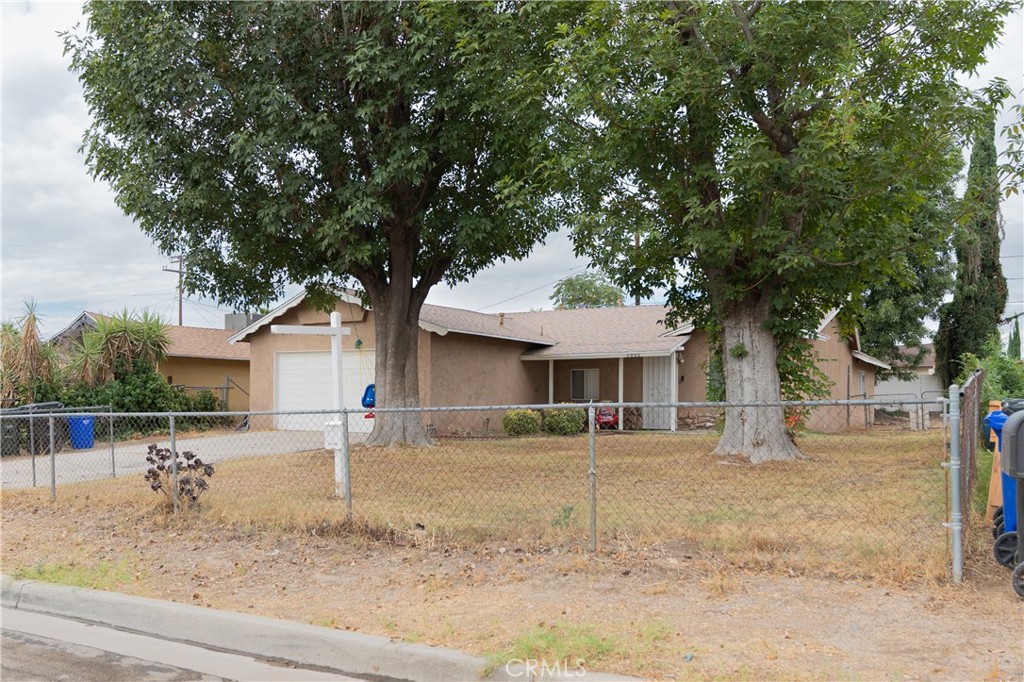 3930 Carmelina Street