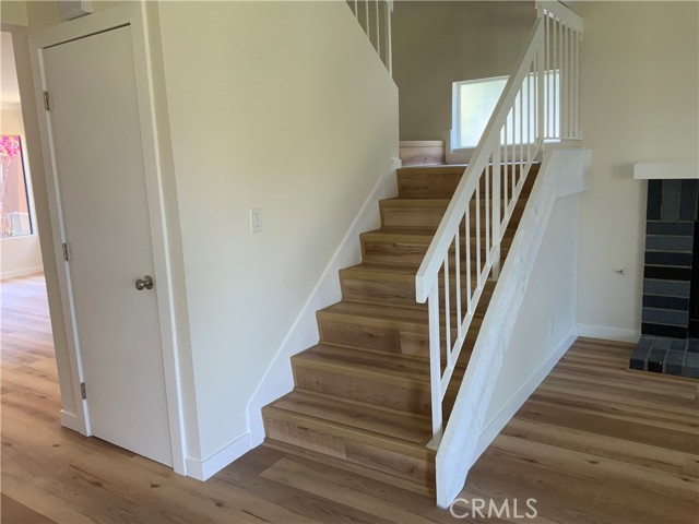 2035 Stonewood Court, San Pedro CA: https://media.crmls.org/medias/f8885350-da85-4a46-a29d-7169a50aba56.jpg