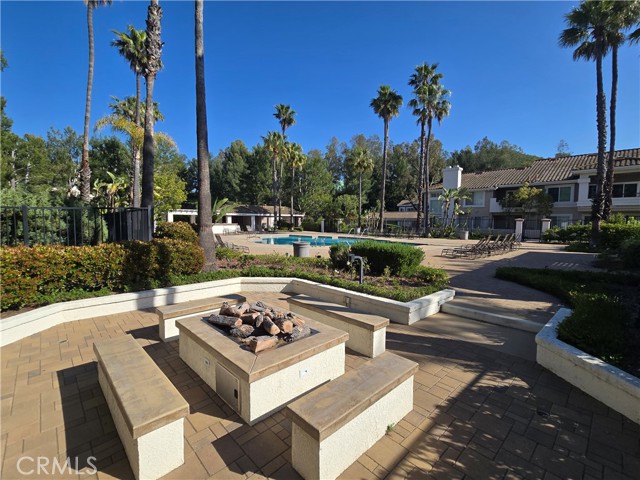 1057 S Dewcrest Drive, Anaheim CA: https://media.crmls.org/medias/f88865a4-b17d-49ca-acf9-492dd2ec1ca0.jpg