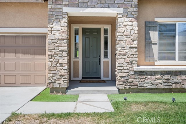 Detail Gallery Image 6 of 54 For 12221 Dewar Dr, Riverside,  CA 92505 - 4 Beds | 3 Baths