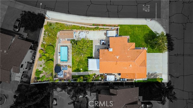 Detail Gallery Image 3 of 59 For 29385 N Lake Dr, Lake Elsinore,  CA 92530 - 3 Beds | 2/1 Baths