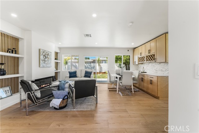 10951 Petit Avenue photo 6