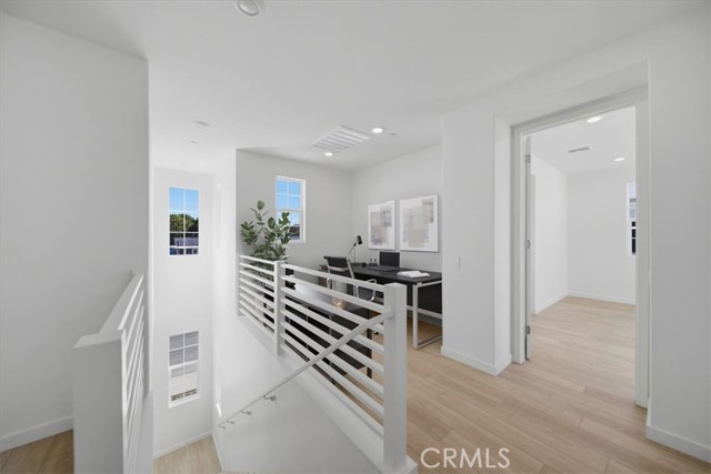 Detail Gallery Image 11 of 32 For 4862 Arroyo Run, Moorpark,  CA 93021 - 3 Beds | 2/1 Baths