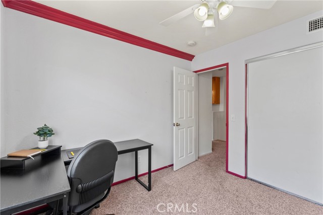 3064 Drake Street, Corona CA: https://media.crmls.org/medias/f88b960d-fc0d-4fb0-97b3-f0d3030ceb48.jpg