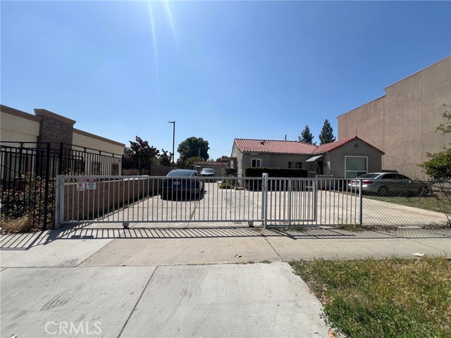 9184 Magnolia Avenue, Riverside, CA 92503 Listing Photo  1