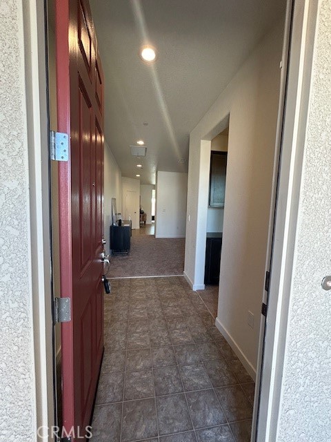 Detail Gallery Image 2 of 9 For 189 Squaw Valley Dr, Merced,  CA 95341 - 4 Beds | 3 Baths