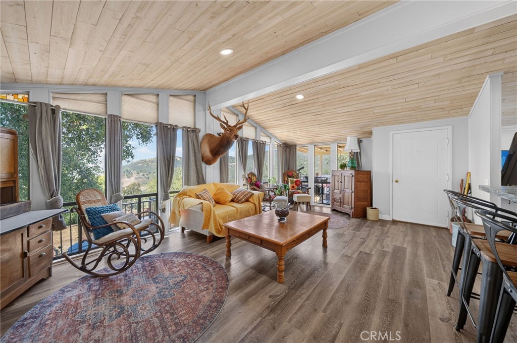 17535 Bear Valley Lane - photo 6