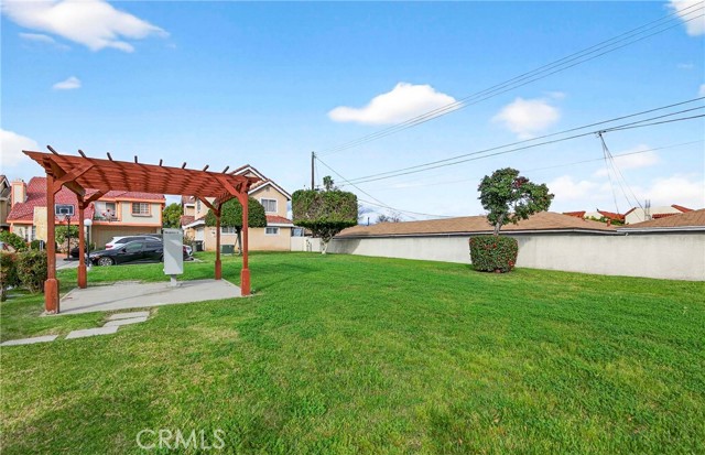 Detail Gallery Image 20 of 21 For 13813 Los Angeles, Baldwin Park,  CA 91706 - 3 Beds | 3 Baths