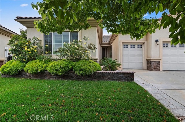 Detail Gallery Image 4 of 46 For 1592 Castle Pines Ln, Beaumont,  CA 92223 - 2 Beds | 2/1 Baths