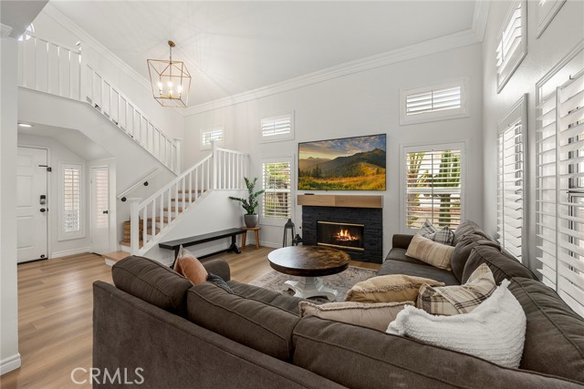 938 Cheyenne Road, Corona CA: https://media.crmls.org/medias/f88f95da-da22-42c3-ad53-86ababaa47cb.jpg