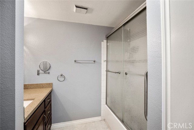 Detail Gallery Image 25 of 40 For 995 Amistad Pl #C,  El Cajon,  CA 92019 - 2 Beds | 1/1 Baths