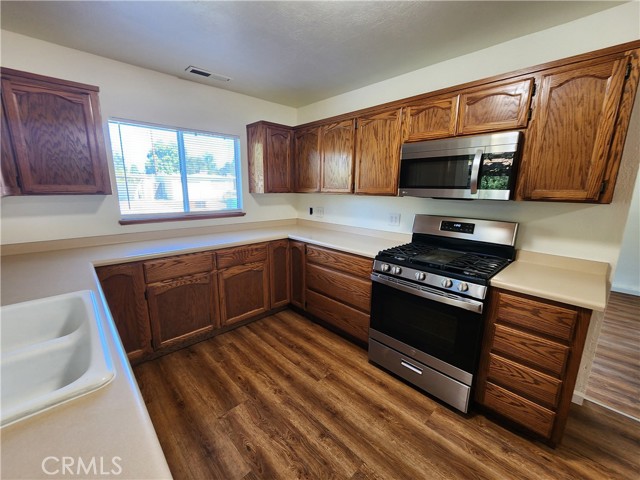 Detail Gallery Image 6 of 23 For 447 Sage St, Gridley,  CA 95948 - 4 Beds | 2 Baths