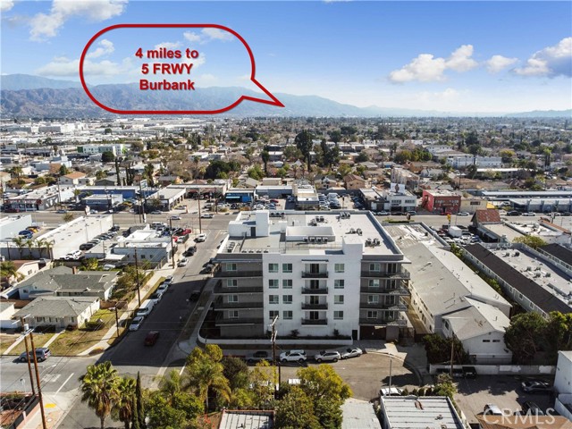 11714 Archwood Street, North Hollywood CA: https://media.crmls.org/medias/f8901d0e-c1df-43cb-8762-51a1ecae16e3.jpg