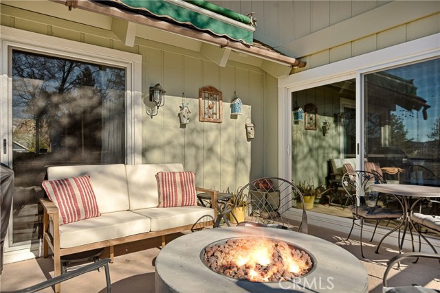 Detail Gallery Image 18 of 46 For 28834 Zion Dr, Lake Arrowhead,  CA 92352 - 4 Beds | 3 Baths