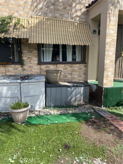 Detail Gallery Image 9 of 17 For 1159 W 54th St, Los Angeles,  CA 90037 - – Beds | – Baths