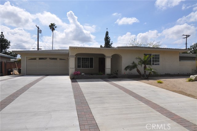 8962 Colorado Ave, Riverside, CA 92503