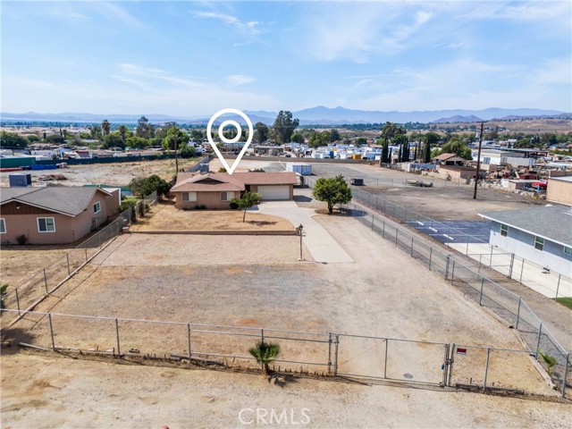Detail Gallery Image 2 of 45 For 6331 Pedley Rd, Jurupa Valley,  CA 92509 - 3 Beds | 2 Baths