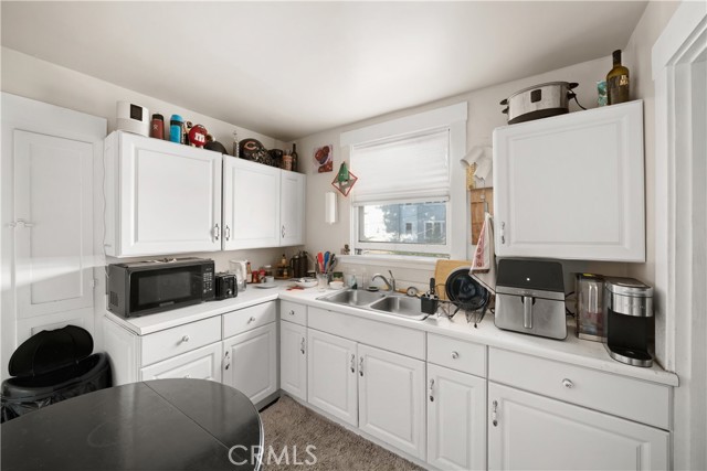 Detail Gallery Image 36 of 44 For 1346 Morro, San Luis Obispo,  CA 93401 - 6 Beds | 3 Baths