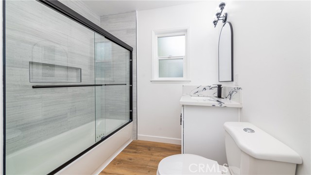 Detail Gallery Image 26 of 30 For 5816 Kester Ave, Sherman Oaks,  CA 91411 - – Beds | – Baths