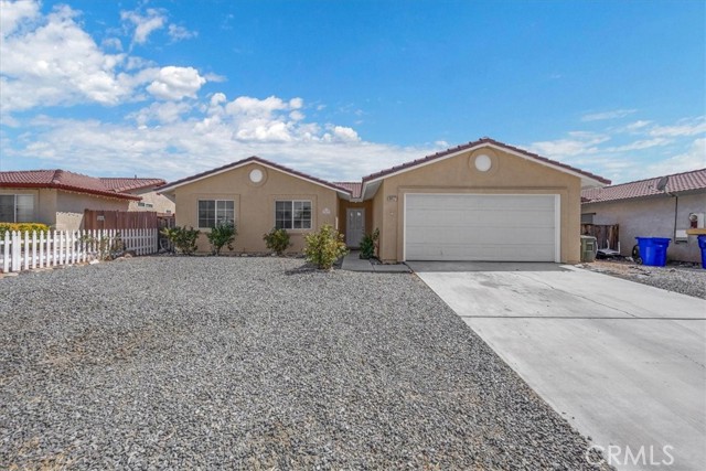 Detail Gallery Image 1 of 1 For 10437 Pony Express Dr, Adelanto,  CA 92301 - 3 Beds | 2 Baths