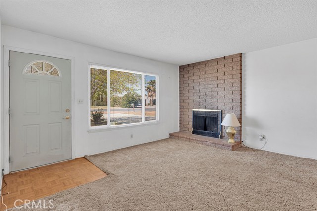 Detail Gallery Image 14 of 55 For 14775 Gayhead, Apple Valley,  CA 92307 - 3 Beds | 2 Baths