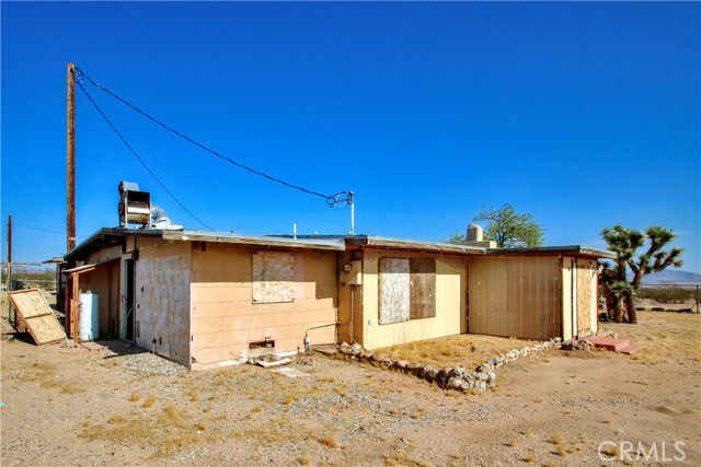 Detail Gallery Image 14 of 45 For 62105 Moon Dr, Joshua Tree,  CA 92252 - 1 Beds | 2 Baths