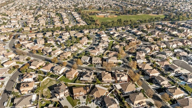 Detail Gallery Image 8 of 63 For 6936 Estonian, Corona,  CA 92880 - 4 Beds | 2/1 Baths