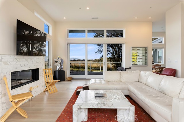 Detail Gallery Image 17 of 71 For 8 Queen Ann, Lakeport,  CA 95453 - 3 Beds | 2/1 Baths