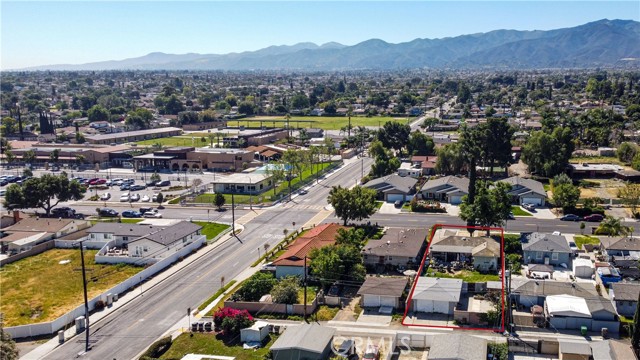 Detail Gallery Image 16 of 16 For 911 W 10th, Corona,  CA 92882 - 3 Beds | 1 Baths