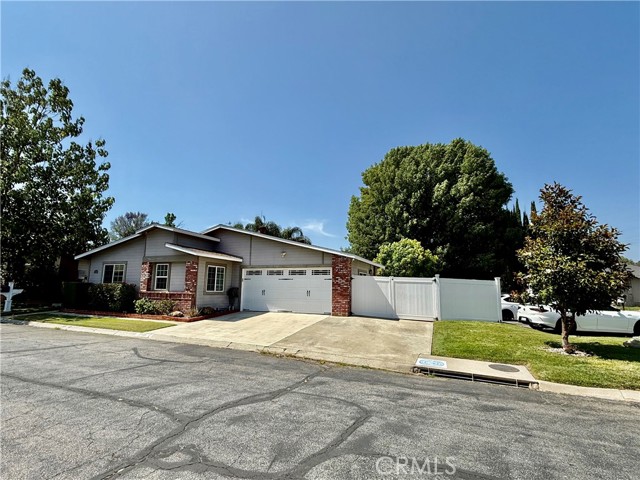 Detail Gallery Image 3 of 35 For 27505 Jasper Way, Castaic,  CA 91384 - 3 Beds | 2 Baths