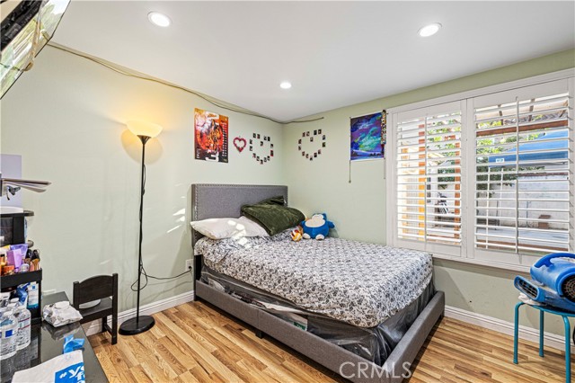 Detail Gallery Image 14 of 24 For 9689 Kewen Avenue, Pacoima,  CA 91331 - 4 Beds | 2 Baths