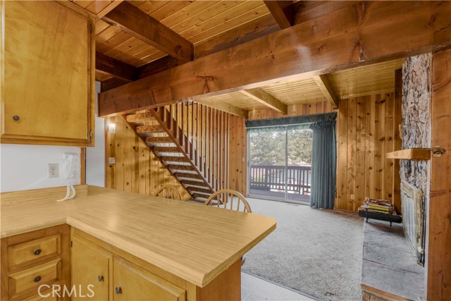 Detail Gallery Image 7 of 19 For 33355 Carlock Dr, Running Springs,  CA 92382 - 2 Beds | 1/1 Baths