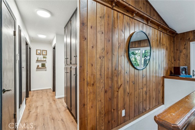 Detail Gallery Image 20 of 46 For 24166 Cresta, Crestline,  CA 92325 - 4 Beds | 3 Baths