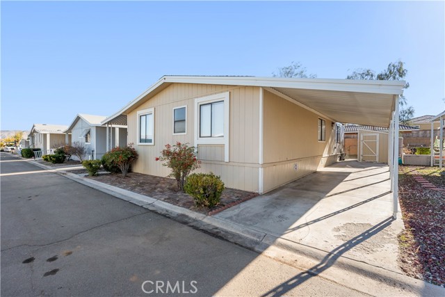 Front Image Thumbnail for CRHD25265695