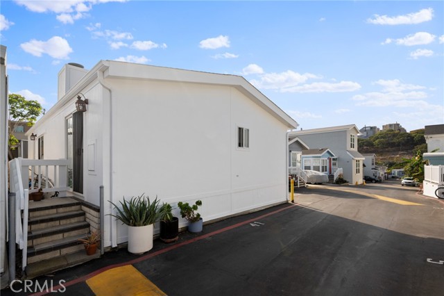 531 Pier Avenue, Hermosa Beach, California 90254, 3 Bedrooms Bedrooms, ,1 BathroomBathrooms,Residential,Sold,Pier,SB21261972